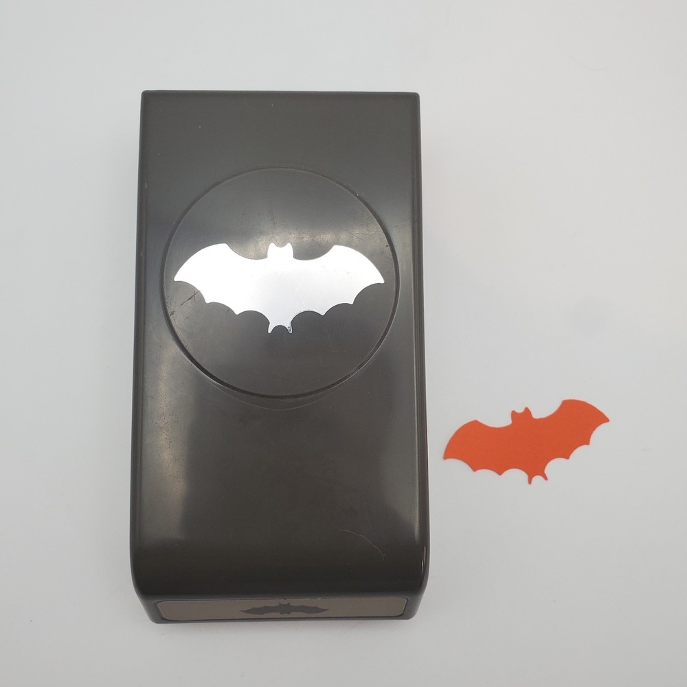 Stampin' Up! Bitty Bat Large Punch Halloween Spooky Bat – Retired Flat
